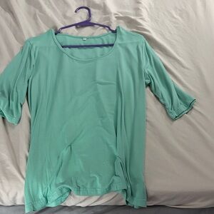 Women's Aqua Top